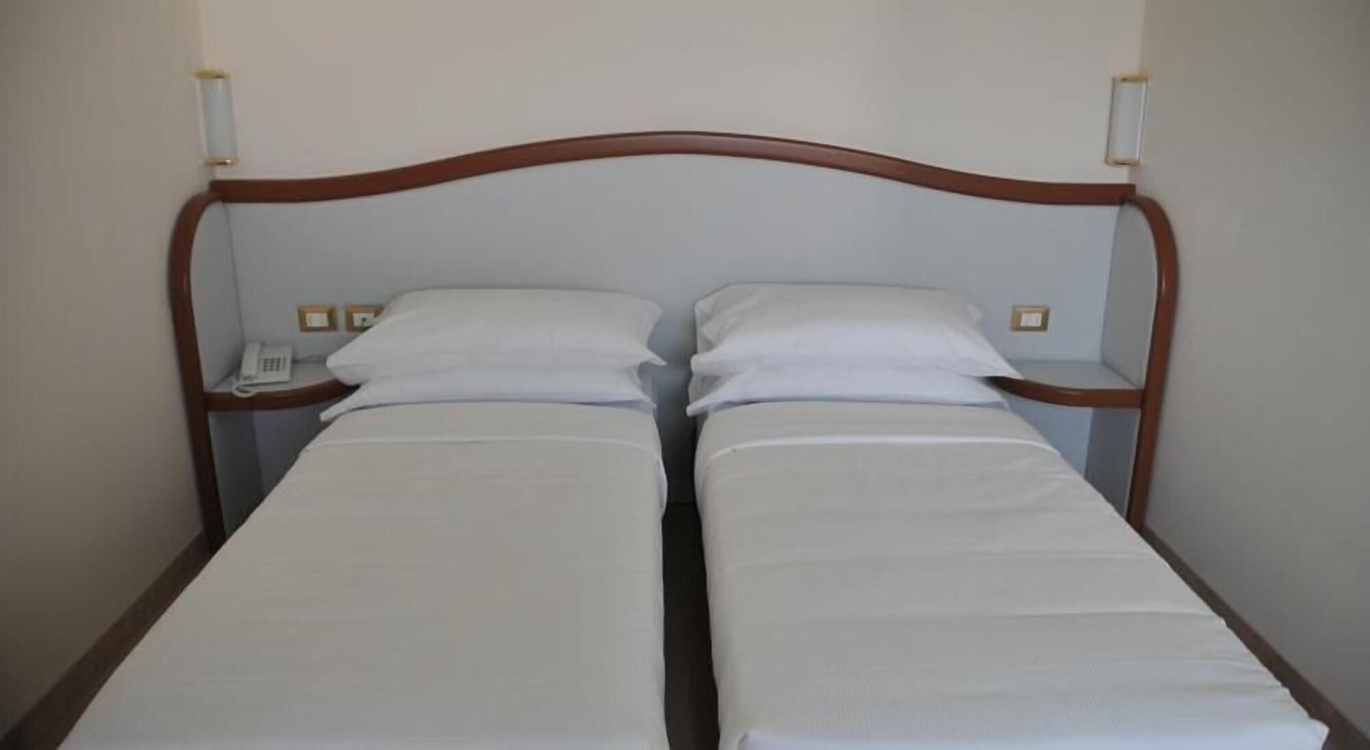 Hotel Verdi فيتشنزا المظهر الخارجي الصورة