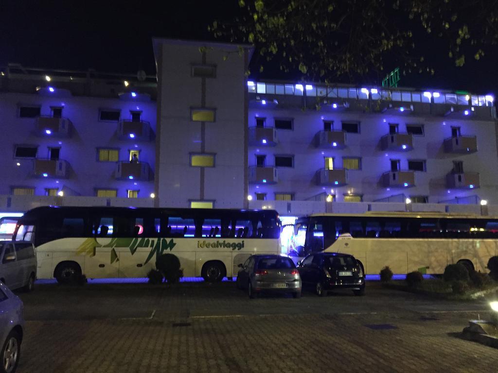 Hotel Verdi فيتشنزا المظهر الخارجي الصورة
