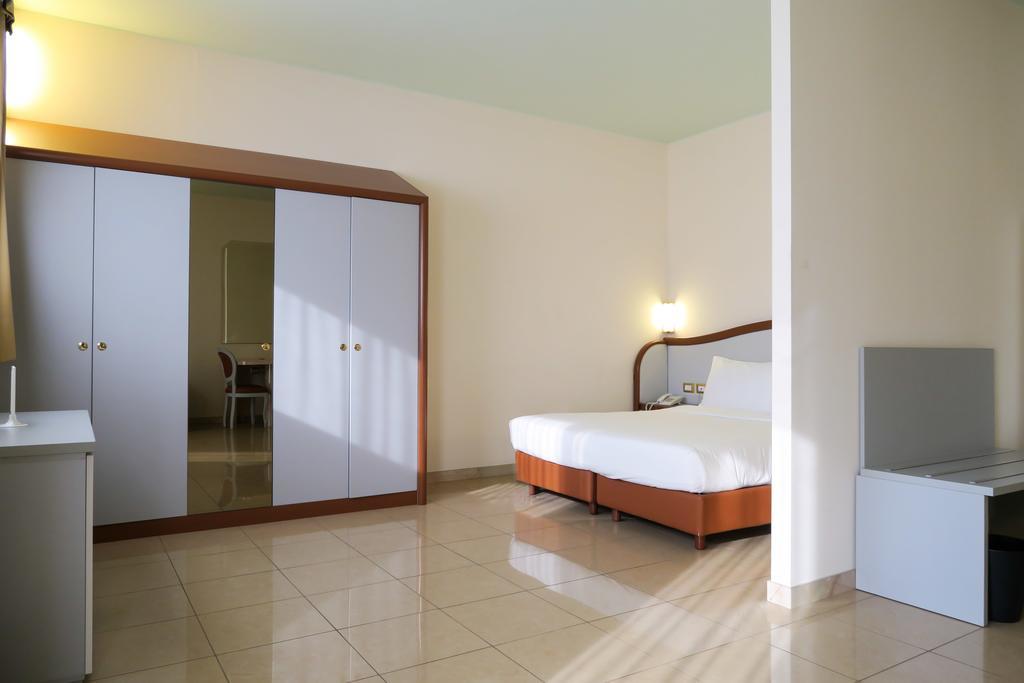 Hotel Verdi فيتشنزا المظهر الخارجي الصورة